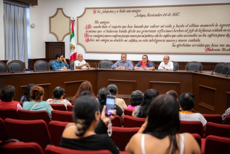 Alcaldesa Daniela Griego da seguimiento a solicitudes de obra pública en Xalapa