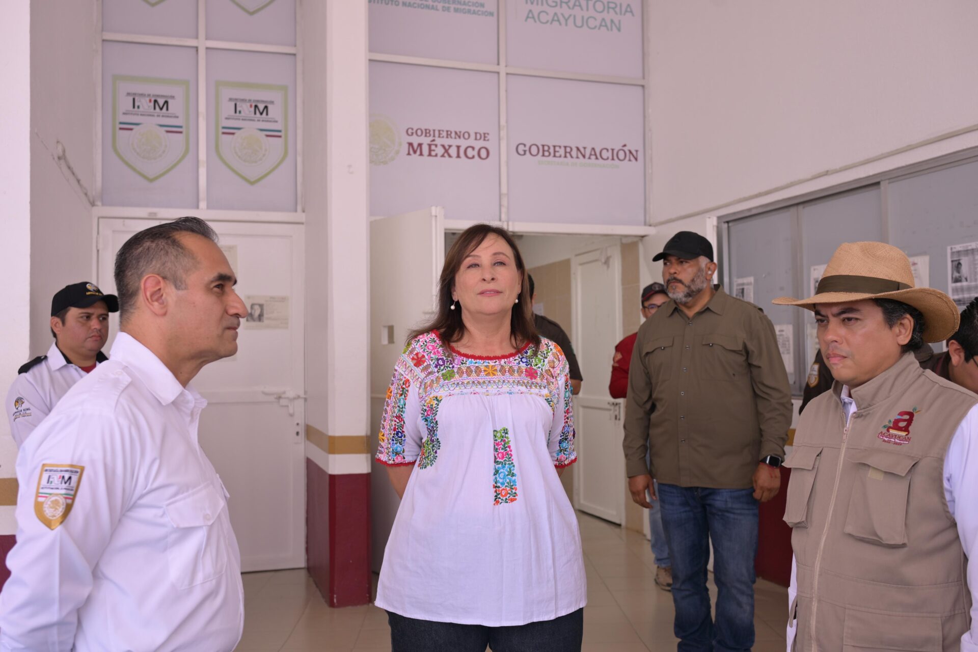 Rocío Nahle García supervisa la Estación Migratoria de Acayucan