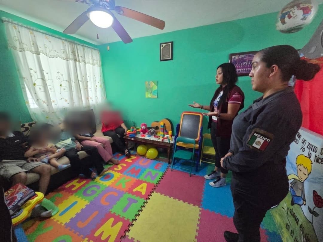Función de teatro guiñol en el Curso de Verano ValorArte en Fovissste Las Hortalizas, Veracruz