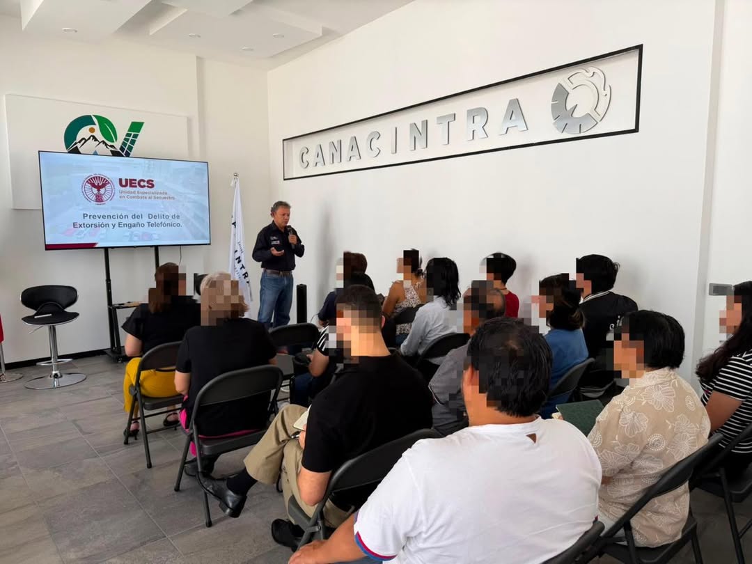 uecs-prevencion-extorsion-xalapa UECS imparte plática preventiva a agremiados de CANACINTRA en Xalapa