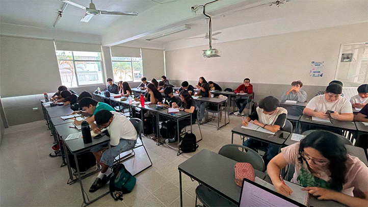 Universidad Veracruzana lleva enseñanza de idiomas a municipios cercanos a Xalapa