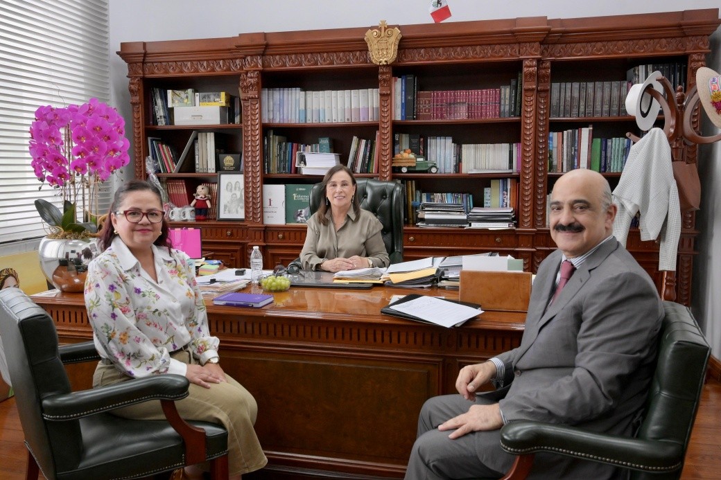 Reunión de trabajo del Ayuntamiento de Xalapa con la gobernadora Rocío Nahle y el secretario Ricardo Ahued
