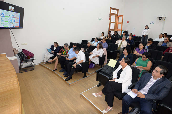 La IA generativa obliga a rediseñar la enseñanza en la UV