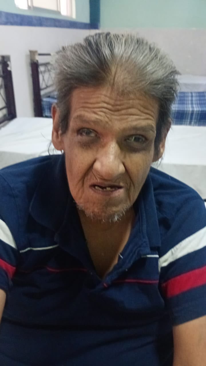 DIF de Veracruz resguarda a dos adultos mayores en situación de calle