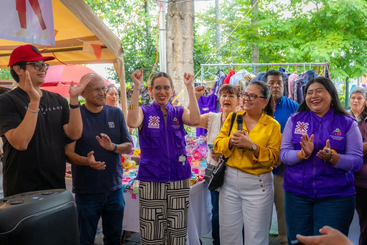 Bazar REMUXAS abre espacios de venta para emprendedoras de Xalapa