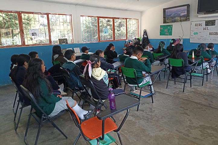 Alumna de la UV impulsa educación ambiental en El Conejo, Perote