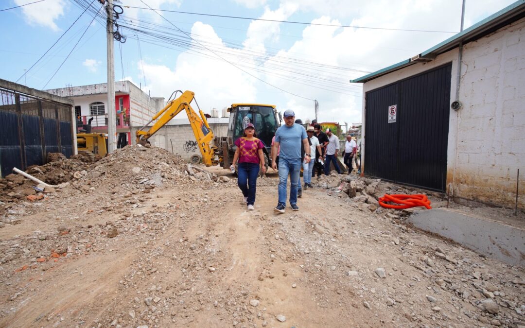 Ayuntamiento de Xalapa atiende escurrimientos y obra en El Castillo