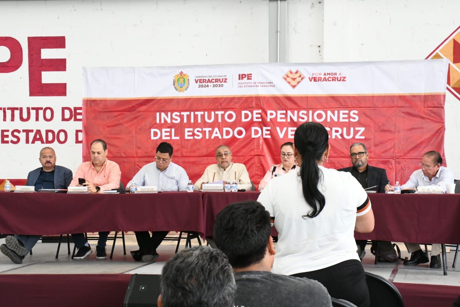 IPE orienta a sindicatos sobre trámites de jubilaciones y pensiones