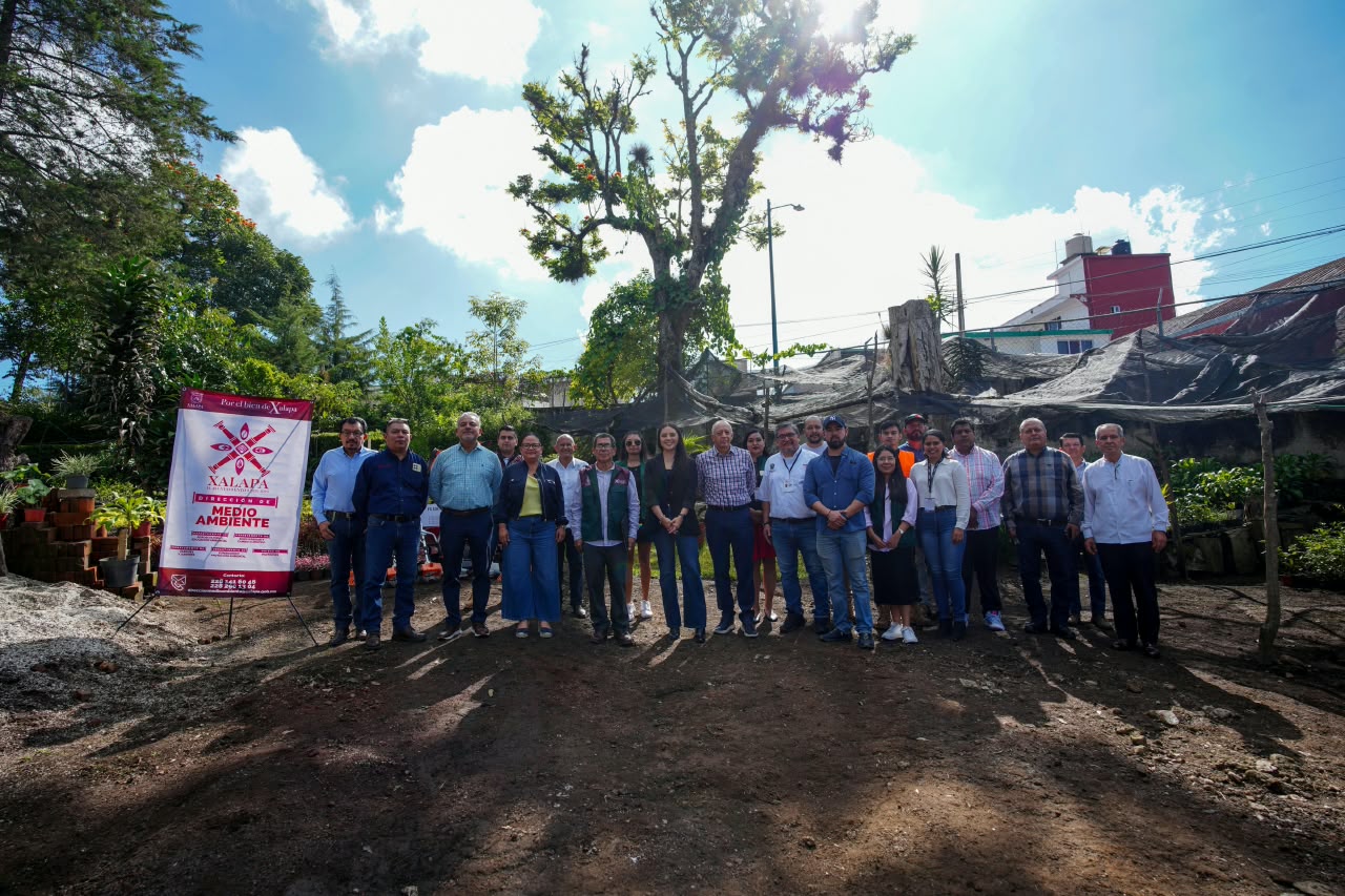 Dirección de Medio Ambiente de Xalapa recibe donación de herramientas