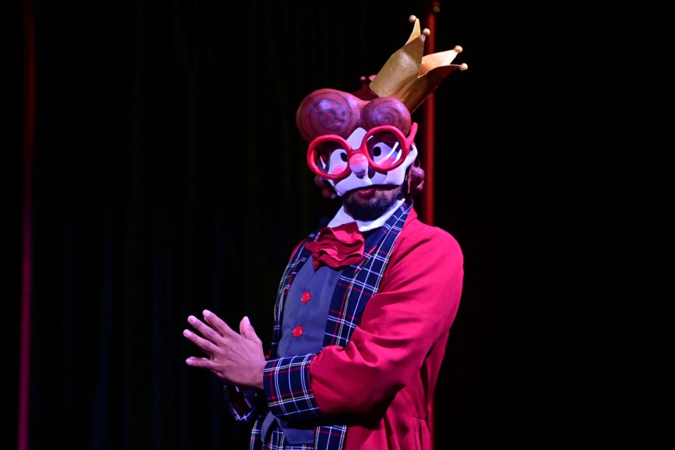 Los Afónicos debuta con lleno total en el Teatro J. J. Herrera