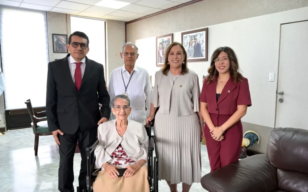 Condecora Congreso del Estado a Gloria Sánchez con la Medalla “Heberto Castillo”
