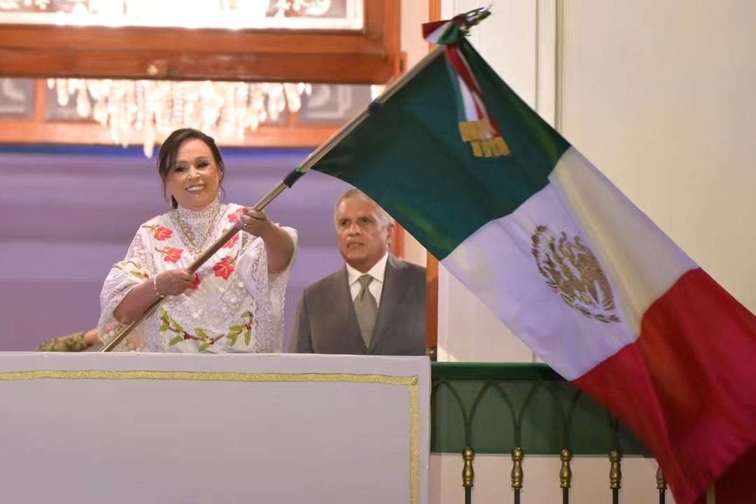 Gobernadora Rocío Nahle durante el Grito de Independencia en Palacio de Gobierno