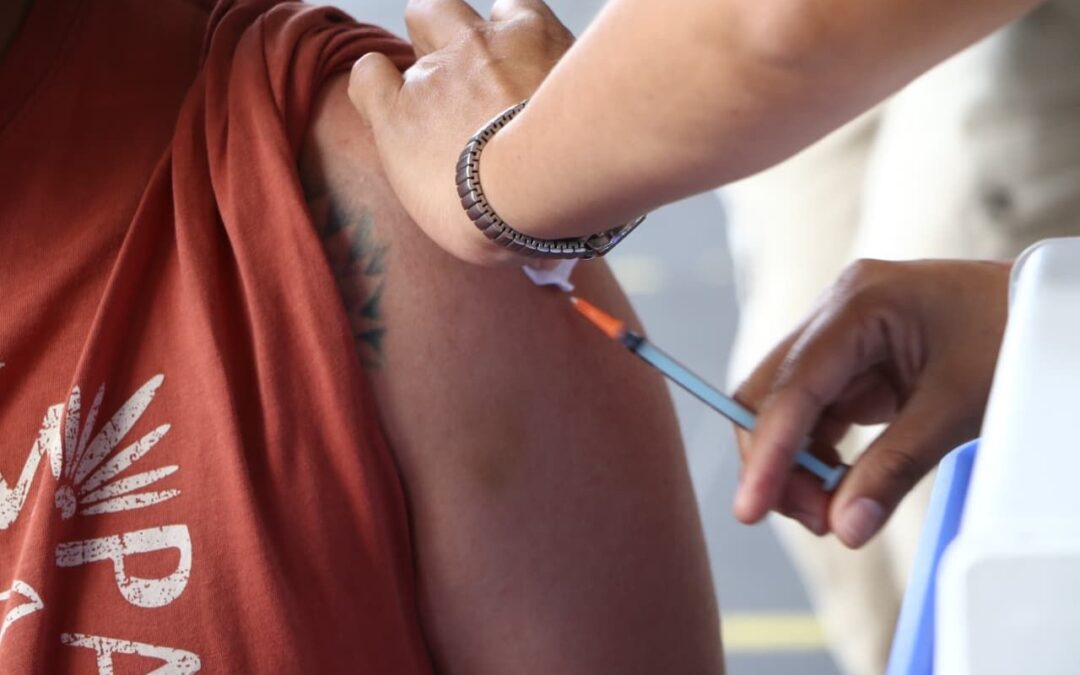 Xalapa habilita 38 módulos de vacunación contra el sarampión