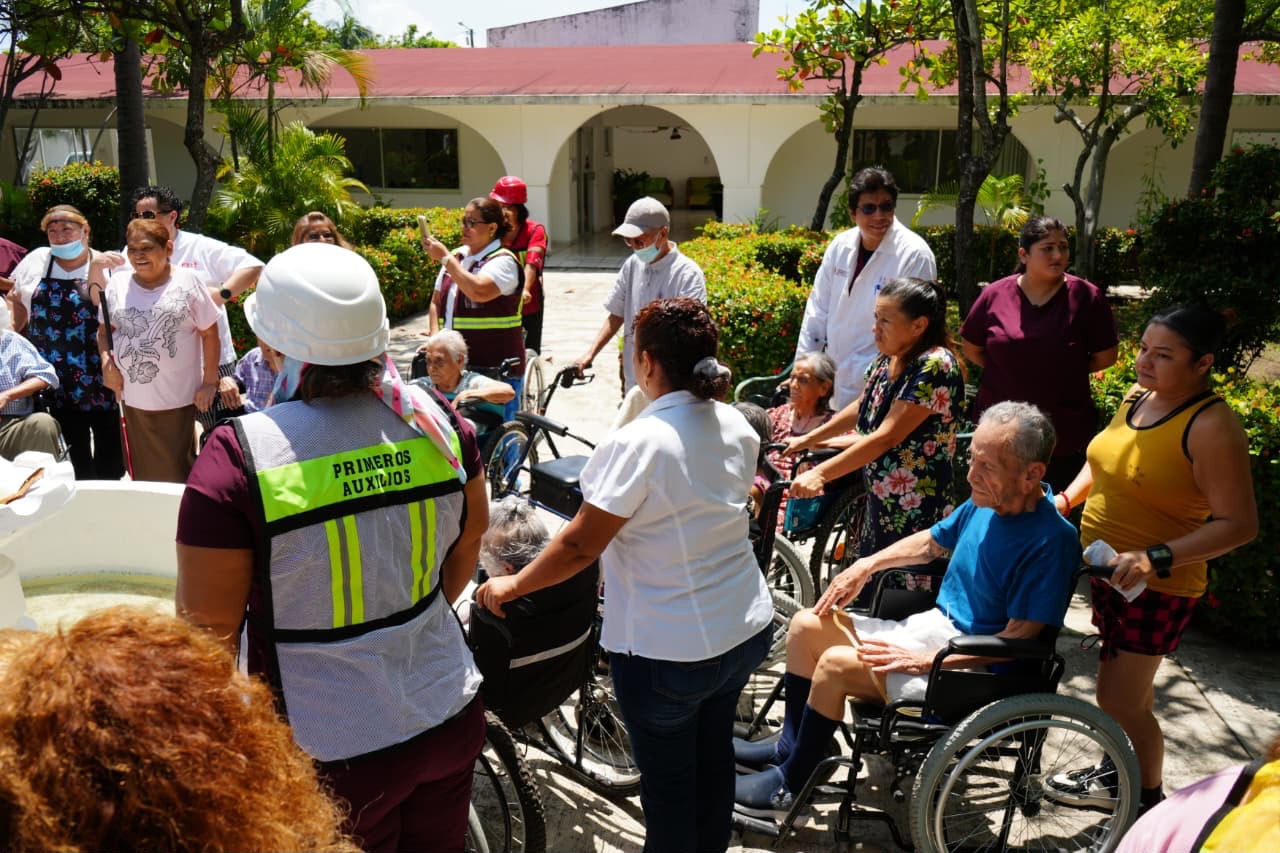 Rosa María Hernández refuerza Protección Civil tras Simulacro Nacional en Veracruz