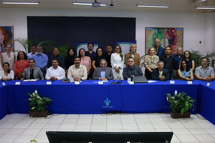 UV construye agenda de investigación hacia la excelencia