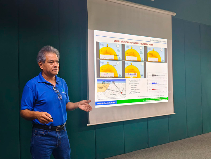 UV alista simulacro y capacitación ante riesgos sísmicos