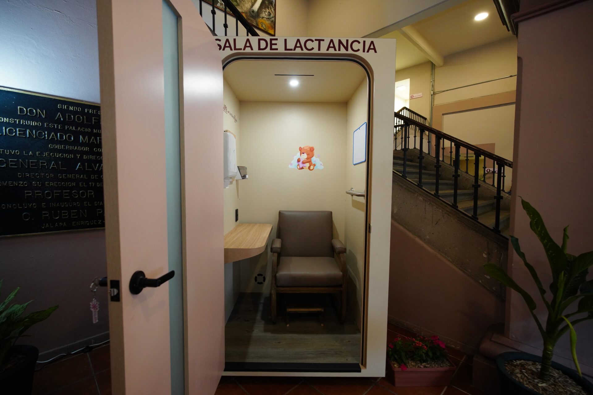 Sala de Lactancia en la planta baja del Palacio Municipal de Xalapa