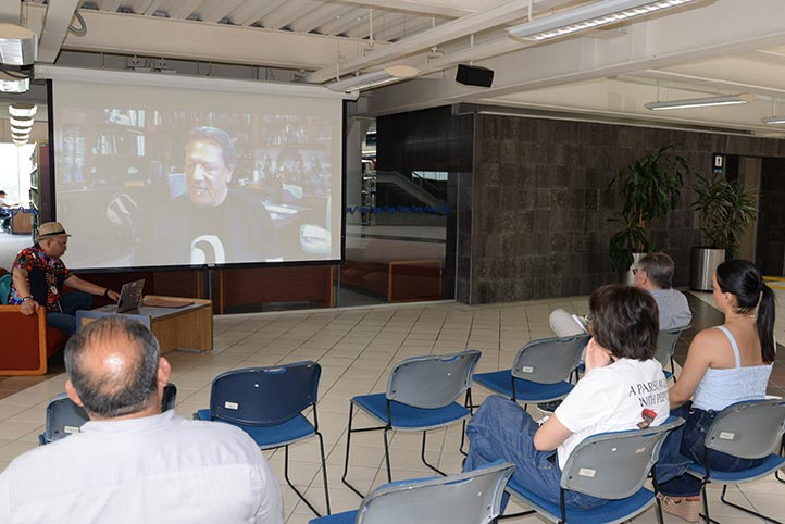 uv-uacj-reflexionan-legado-juan-gabriel Conversatorio Vamos al Noa Noa sobre el legado de Juan Gabriel en la USBI