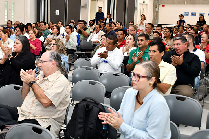UV fortalece capacidades ante riesgos por cambio climático en Veracruz