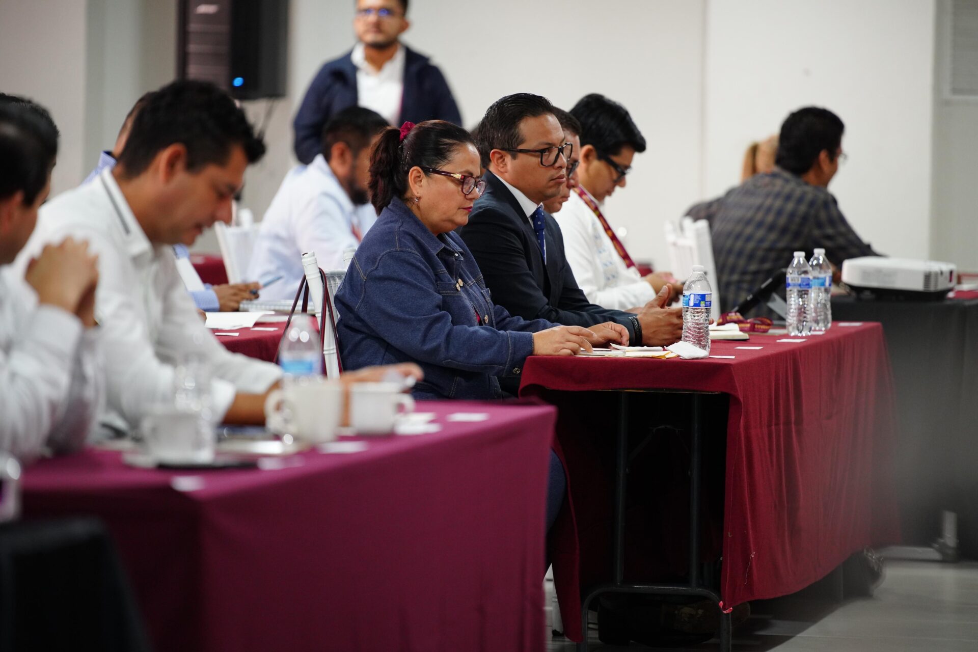 Autoridades municipales durante el Encuentro de Alcaldes por la Transformación de los Trámites y Servicios