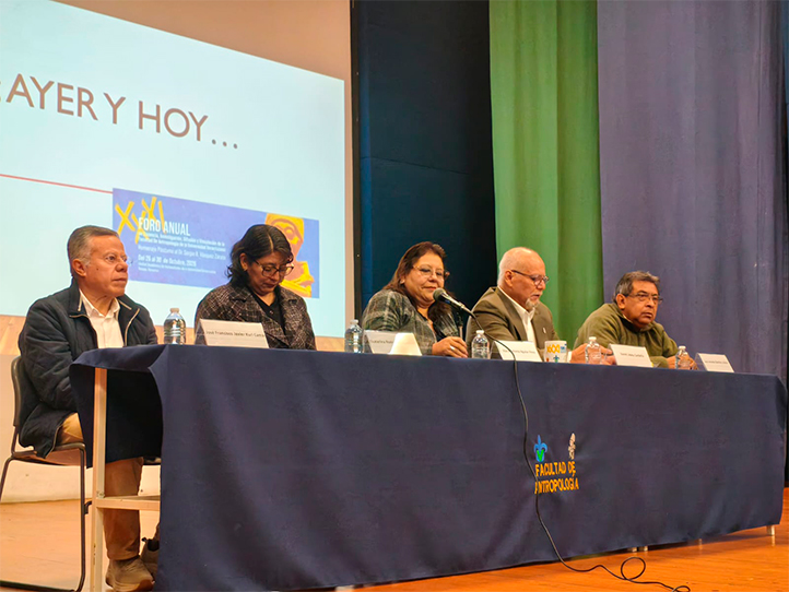 Facultad de Antropología UV inaugura su XXXI Foro con homenaje póstumo