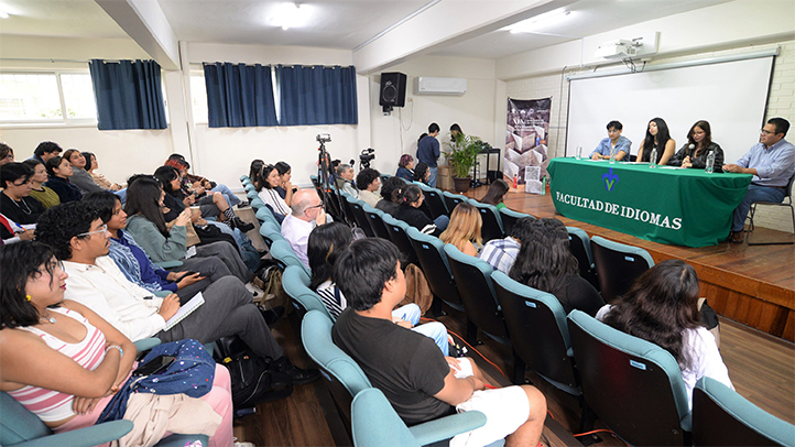 Estudiantes UV analizan uso de la IAG en la escritura