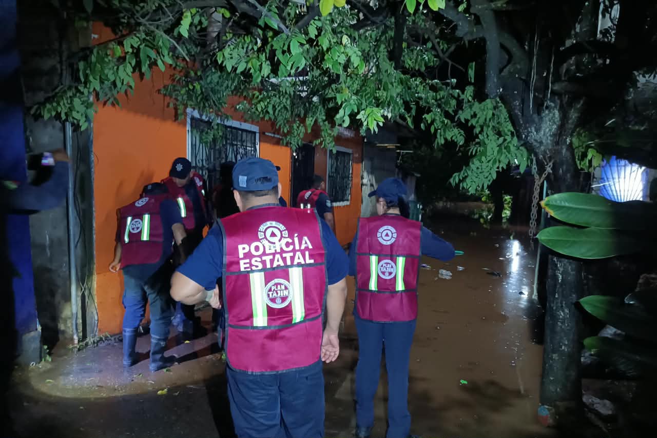 Recorridos de Protección Civil por lluvias del Frente Frío 2 en Veracruz