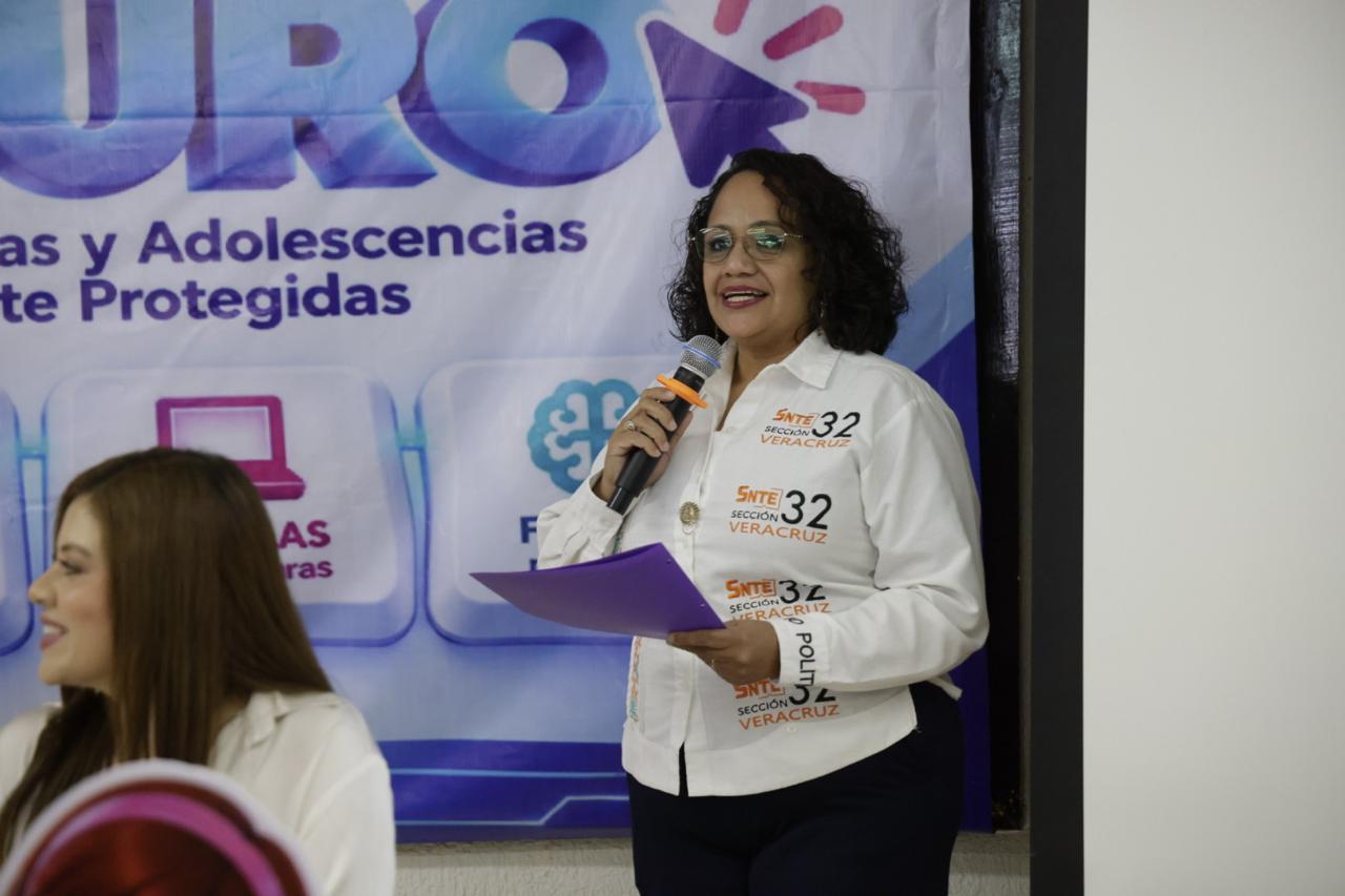 SNTE Sección 32 presenta Conecta Seguro contra riesgos digitales