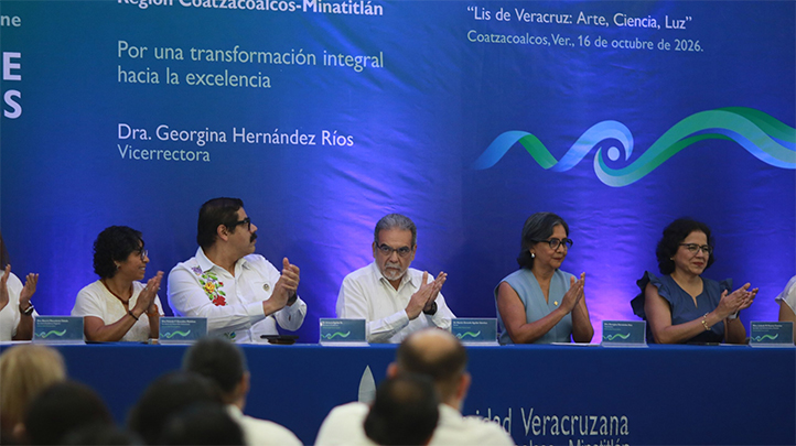 UV Coatzacoalcos-Minatitlán reporta 7 mil 522 alumnos y 35 programas