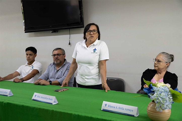 UV fortalece acervo bibliográfico de Ciencias de la Salud