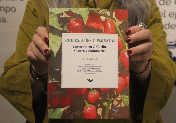 Presentación del libro De los ajíes Capsicum en Latinoamérica en el Museo Casa Xalapa