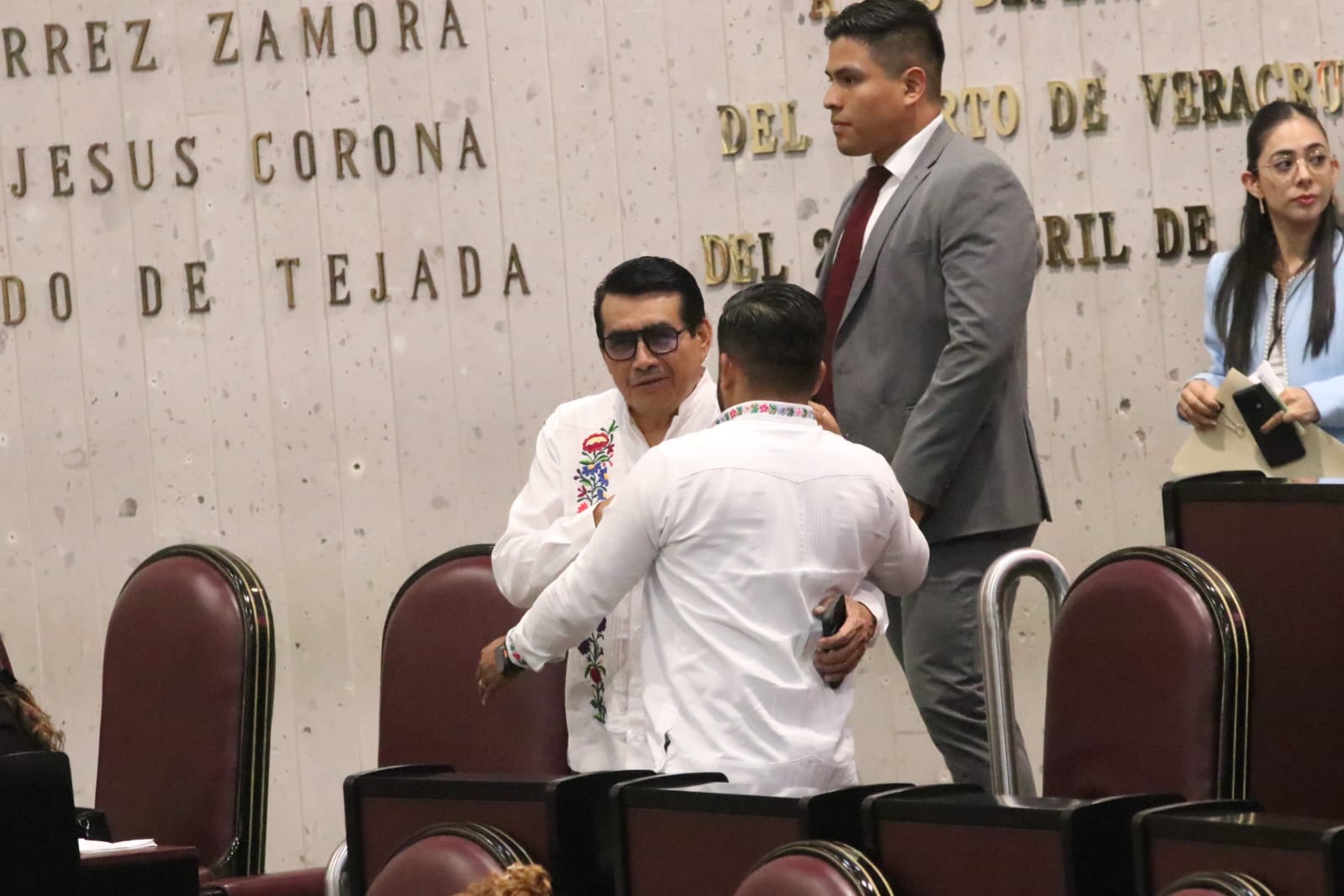 Roberto Ramos Alor debe atender demanda de medicamentos en hospitales federales: Esteban Bautista