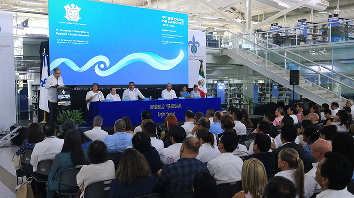 UV Veracruz reporta 22 mil 116 estudiantes y 13 programas acreditados