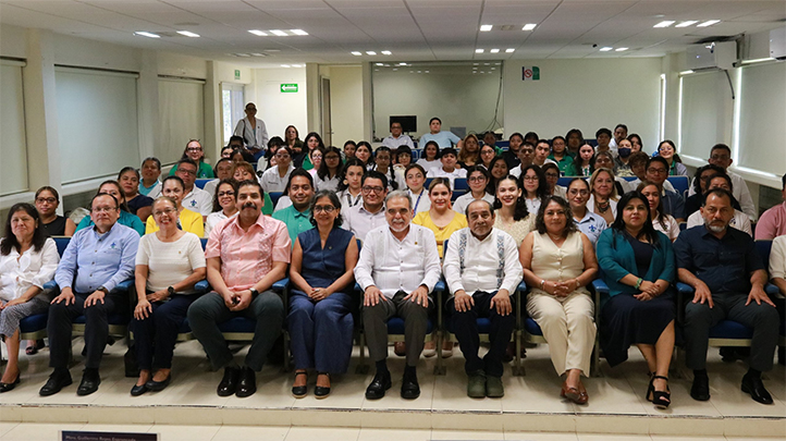 Firma de convenios entre la UV y el Ayuntamiento de Minatitlán en el Campus Minatitlán